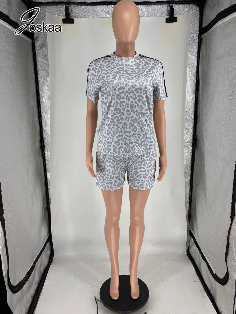 Women's Leopard Print Short Sleeve Two Piece Set Black – Back View