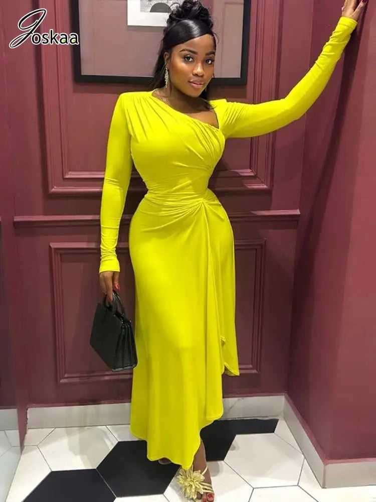 Women's Ruched Long Sleeve Bodycon Dress – Women's Fashion Wholesale – Front View