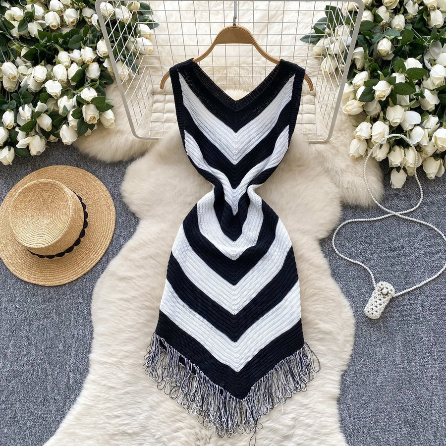 Women's Stripe Knit Sleeveless Bodycon Dress